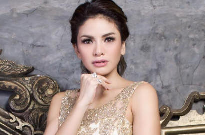 Penuh Haru, Nikita Mirzani Bakal Tulis Buku Tentang Kisah Hidupnya?
