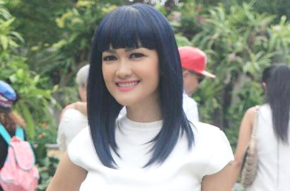 Tertarik Pokemon Go, Julia Perez Bakal Bikin Game Jupemon?
