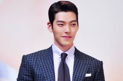 Sumbang Suara Buat OST 'Uncontrollably Fond', Kim Woo Bin Dipuji Fans