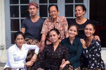Dimulai, Dian Sastro Tampil Klasik Syuting 'Kartini' Bareng Noni Belanda
