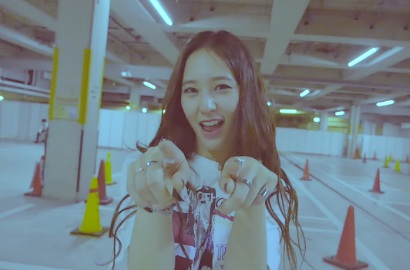 MV 'All Mine' f(x) Rilis, Senyum Ceria Krystal Tuai Pujian