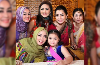 Ikut Arisan Sosialita Krisdayanti, Amora Adik Tiri Aurel Imut Ala Gadis India