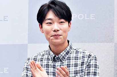 Begini Gaya Lawas Ryu Jun Yeol Saat Masih Jadi Guru SD, Masih Ganteng?