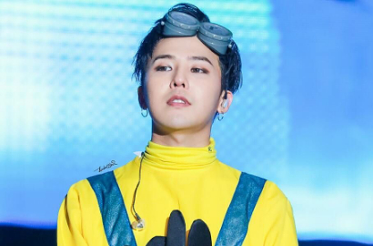 Malu Berat, Begini Ekspresi G-Dragon Tiba-Tiba Dicium Fans Hong Kong