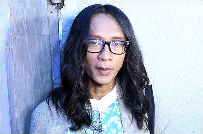 Aming Disindir Mesum Gara-Gara Pamer Foto Cowok Telanjang Dada Pakai Popok