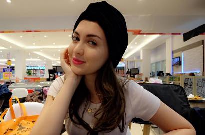Cantiknya Rianti Cartwright Jadi Ratu Belanda di Film 'Kartini' Dian Sastro