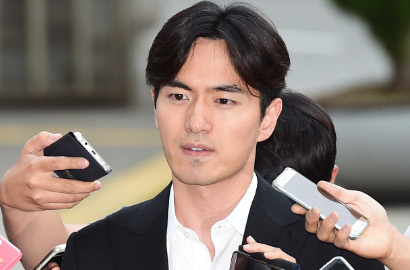 'Korban' Akui Buat Tuduhan Palsu, Lee Jin Wook Terbukti Tak Bersalah