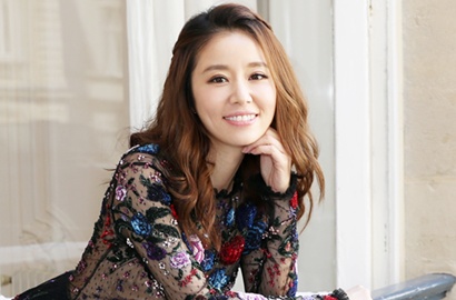 Sendirian, Ruby Lin Pemotretan Bak  Putri Negeri Dongeng di Perancis