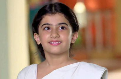 Bikin Penasaran, Ruhana Khana 'Gangaa' Pose Bareng Bintang 'Veera' di 'Malaikat dari Mumbai'