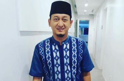 Jalani Operasi Pengangkatan Tumor, Ustadz Zacky Mirza Tak Didampingi Istri