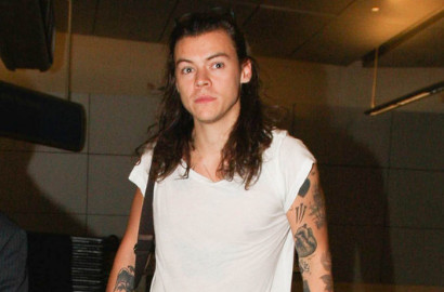 Harry Styles Rela Tampil Lusuh Demi Syuting 'Dunkirk'