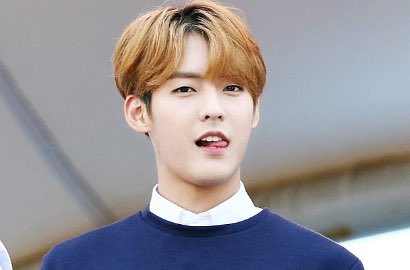 Waduh, Celana Minhyuk BTOB Robek Saat Bawakan 'Beep Beep' di 'The Blue Concert'
