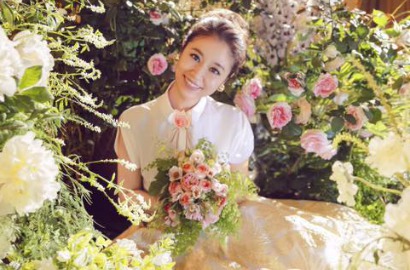 Jelang Nikah, Ruby Lin Bersantai Nikmati Pemandangan di Bali