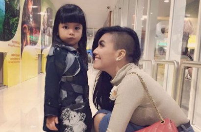 Makin Lengket, Denada Ajak Anak Kencan dengan Ihsan Tarore