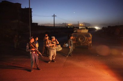 Puluhan Orang Tewas, Taliban Klaim Serangan Bom Truk Kabul