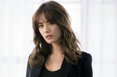 Tuai Pujian, Nana Ngaku Tak Masalah Perankan Biseksual di 'Good Wife'
