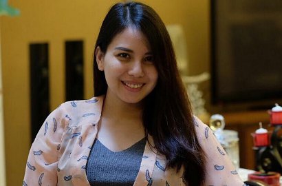 Bikin Penasaran, Tya Ariestya Bungkam Soal Jenis Kelamin Anak Pertama