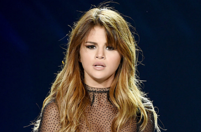 Siapkan Lagu Baru, Selena Gomez Bakalan Duet dengan Justin Bieber?