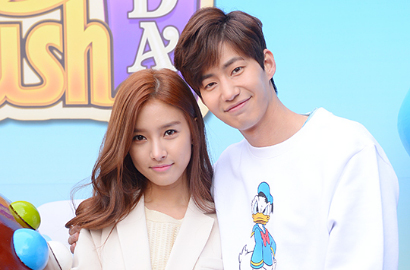 Cerianya Song Jae Rim-Kim So Eun Ketemu Lagi di Sesi Baca Naskah 'Our Gab Soon'