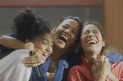 Tara Basro-Shanty Paredes Pamer Suara Merdu di Trailer 'Ini Kisah Tiga Dara'