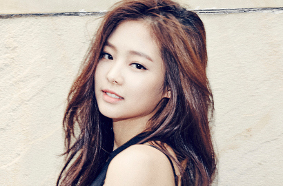 Rose Manis, Jennie Kim 'Berantakan' di Teaser Individu ke-2 Debut Black Pink