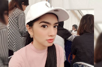 Angel Karamoy Mendadak Galau, Ada Apa?