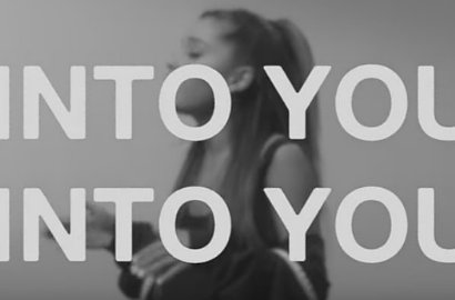 Ariana Grande Rilis Videonya Nyanyikan 'Into You' Versi A Cappella