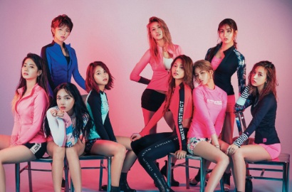 Serunya, Twice Goda Kembar Lee Hwi Jae di 'Superman is Back'