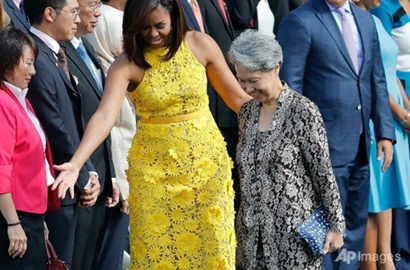 Bawa Tas Buatan Anak Autis Saat Temui Michelle Obama, Istri PM Singapura Tuai Pujian