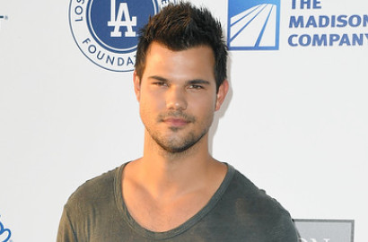 Wow, Taylor Lautner Sudah Punya Six Pack dari Umur 7 Tahun
