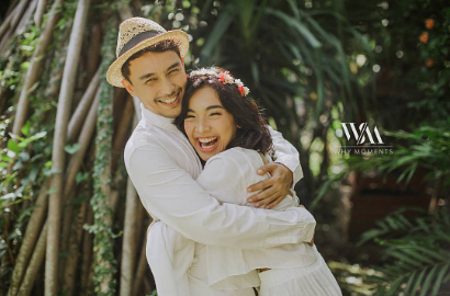 Kental Nuansa Minang, Romantisnya Suasana Pernikahan Dimas Aditya-Tika Bravani