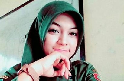 Miris, Ini Curhatan Guru SD Cantik Asal Tegal Dibayar Rp 75 Ribu Per Bulan