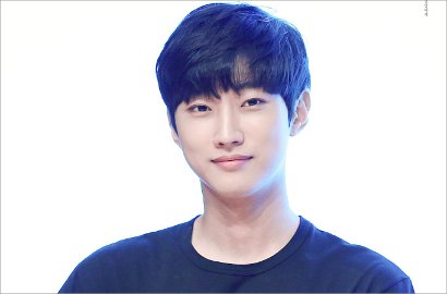 'Love in the Moonlight' Rilis Poster Karakter, Ganteng Jinyoung atau Kwak Deong Yeon?