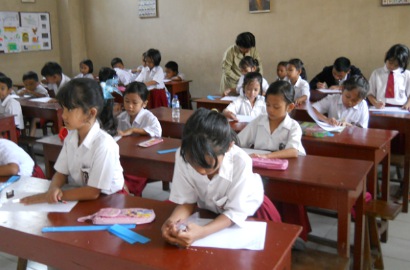Dibanjiri Kritik, Mendikbud Tegaskan Full-Day School Tak Melulu Diisi Pelajaran