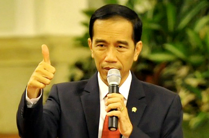 Makan Siang Bareng Youtubers, Jokowi Minta Saran Agar Eksis di Medsos