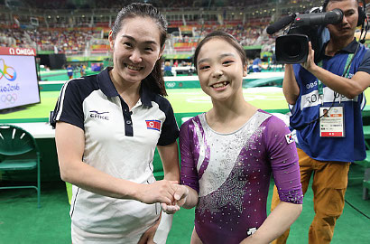Akrab, Atlet Asal Korea Selatan-Korea Utara Ini Pamer Selfie Saat Olimpiade