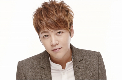 Gelar Pameran, Fans Donasi Untuk Rayakan Ultah Jang Geun Suk