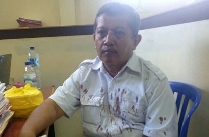 Dilaporkan Balik oleh Orangtua Murid, Siswa dan Guru di Makassar Dukung Dasrul