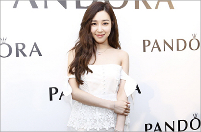 Pakai Bendera Jepang di HUT Kemerdekaan Korea, Tiffany SNSD Tuai Hujatan