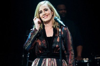 Ternyata Ini Alasan Adele Tolak Tawaran Manggung di Super Bowl 2017