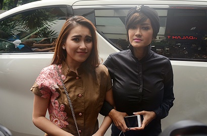 Jupe Beri Selamat, Ayu Ting Ting Disindir Belum Ucap Ultah ke Rafathar