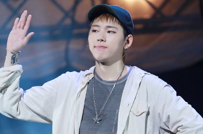 Unggah Postingan Pertama Sejak Berita Kencan, Zico Kembali Dikritik