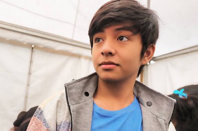 Angga Aldi Foto Bareng Duyung Baru, Fans 'Mermaid In Love' Geger