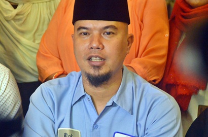 Soal Potong Kelamin, Ahmad Dhani Bantah dan Tuding Akun Twitter Palsu