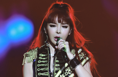 Comeback Twitter Lagi, Park Bom 2NE1 Beri Dukungan Debut Solo CL