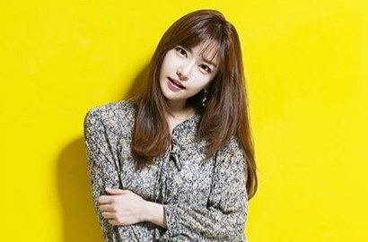 Lihat dan Cium Baju Mantan, Lady Jane Menangis