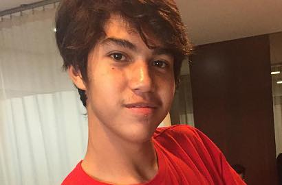Gaya Rambut Baru, El Rumi Malah Diprotes Netter