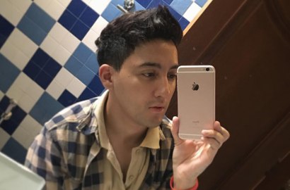 Beredar Foto Mesra Bareng Cowok, Aaron Ashab Langsung Kena Omel Sang Ibu