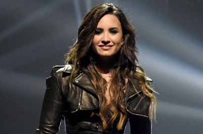 Banjir Ucapan Selamat Ultah, Demi Lovato Jadi Trending Topik