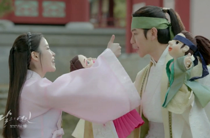 Ala Modern, Kocaknya IU Rayakan Ultah Baekhyun di Teaser 'Scarlet Heart Ryeo'